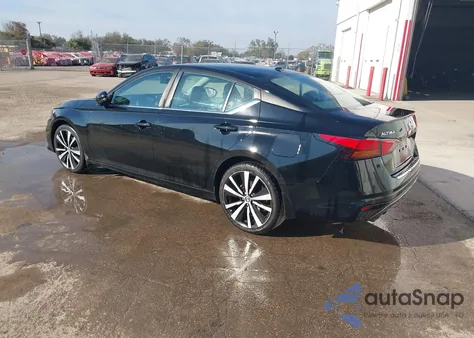 2022 Nissan Altima Sr Vc-Turbo Fwd z USA, uszkodzony, nr VIN 1N4AL4CV2NN355357